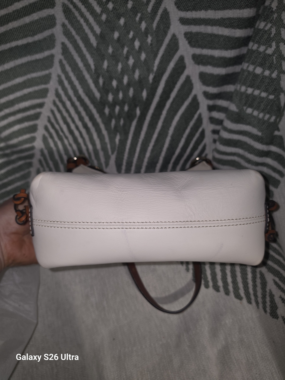 Dooney & Bourke Cream Crossbody with Brown Trim - Picture 7 of 12